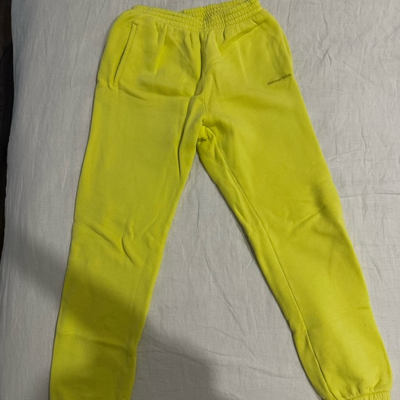 Outdoor Voices Sweatpants - worn once - Size small. Originally $80USD - Picture 1 of 3